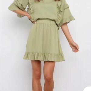 XS PETAL + PUP SKIRT